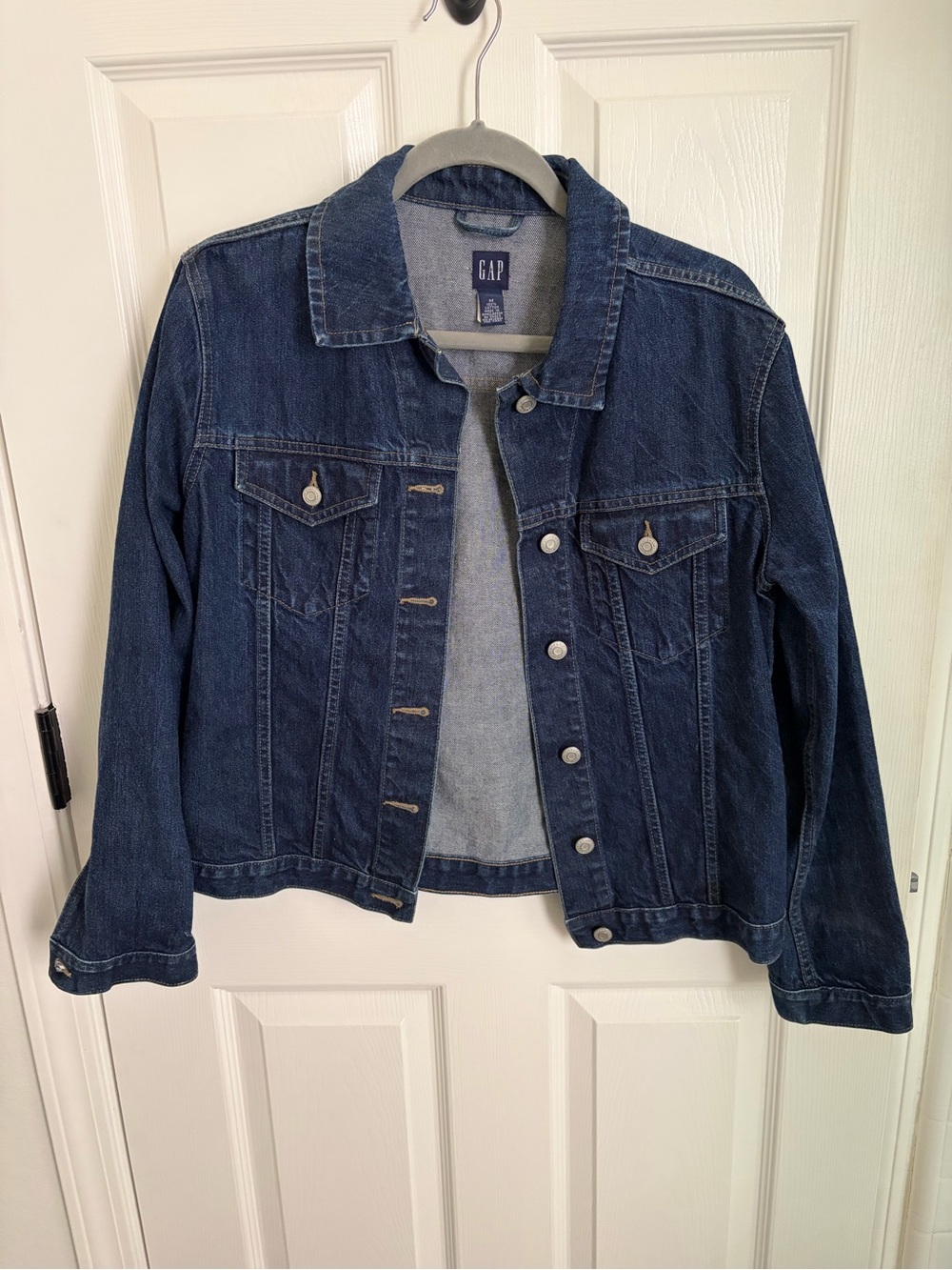 GAP Women's Dark Blue Denim Trucker Jacket